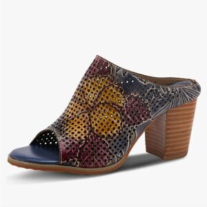 L’Artiste Spring Step Stylin Navy Floral Perforated Peep Toe Slip On Heel Mules